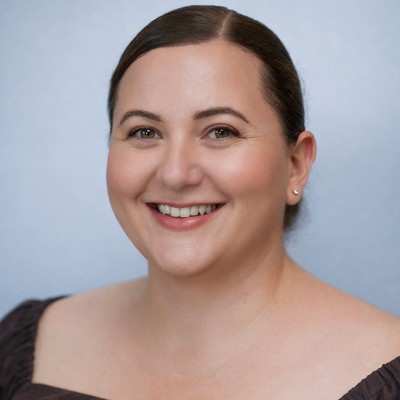 Victoria L, Client Director
